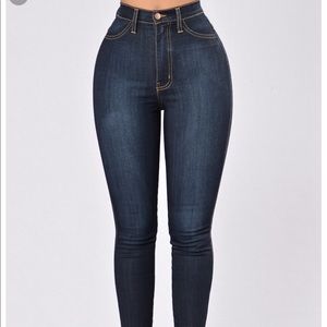 Fashion Nova Skinny High Waisted Jeans size 1